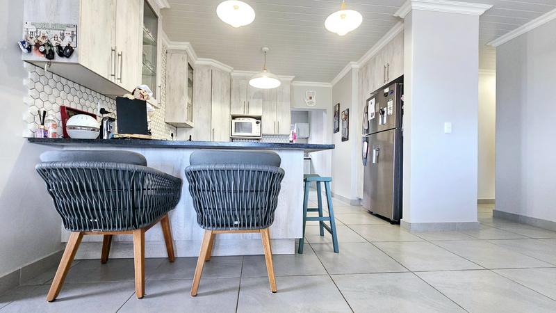3 Bedroom Property for Sale in Dana Bay Western Cape